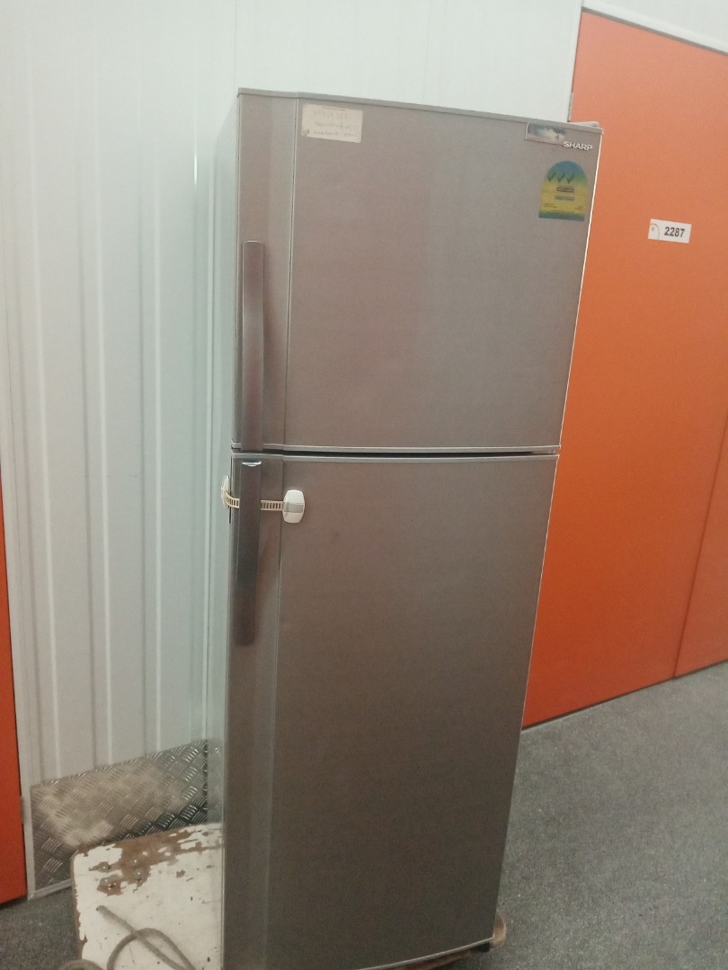 Sharp 312L fridge (free delivery), TV & Home Appliances, Kitchen