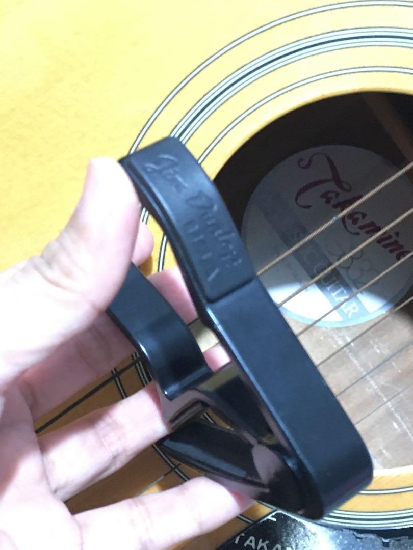 Takamine g332 store acoustic guitar