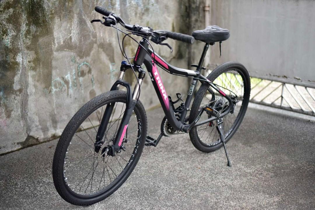 Road bike for online 4 11 woman