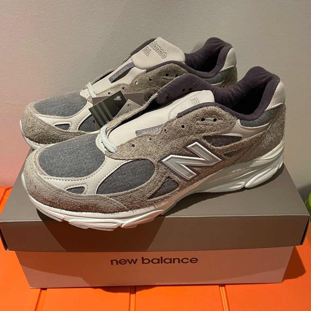 US 11] New Balance 990v3 Levi's Grey Denim Suede Levis Levi 990 v3, Men's  Fashion, Footwear, Sneakers on Carousell