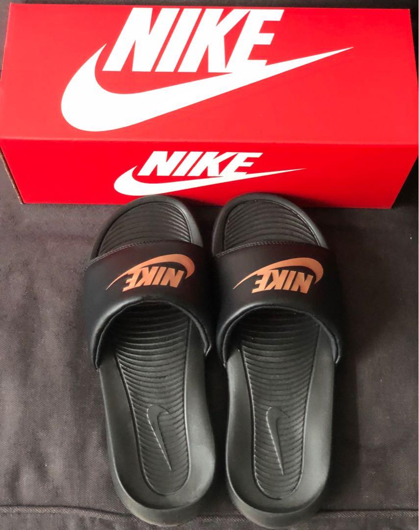 Nike Women s Slide Victori One US Size 8