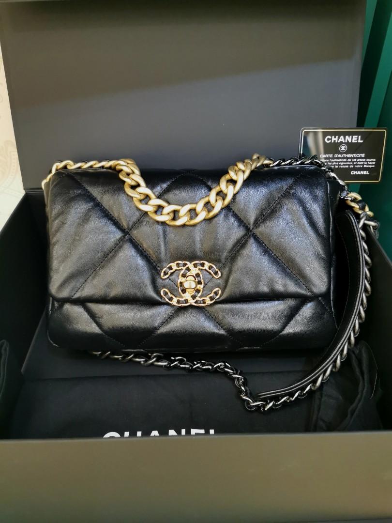 Chanel Large 19 flap bag in black goatskin  VintageUnited