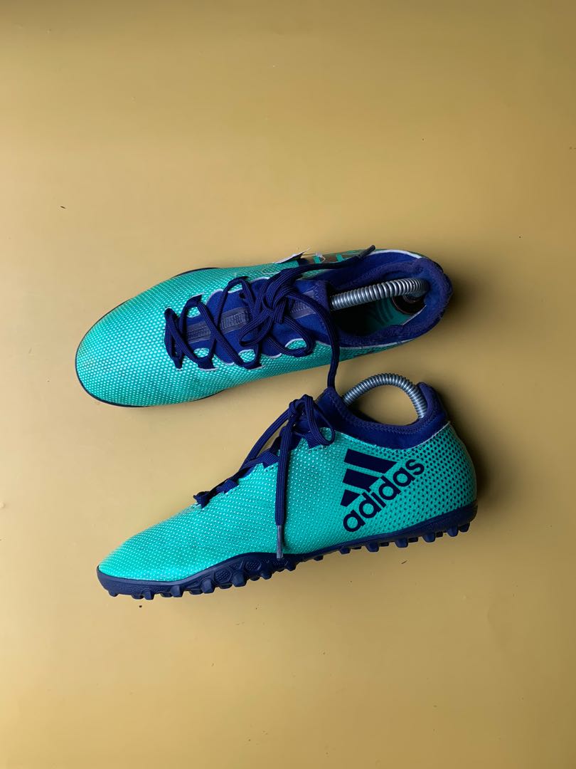 Kasut hotsell turf adidas