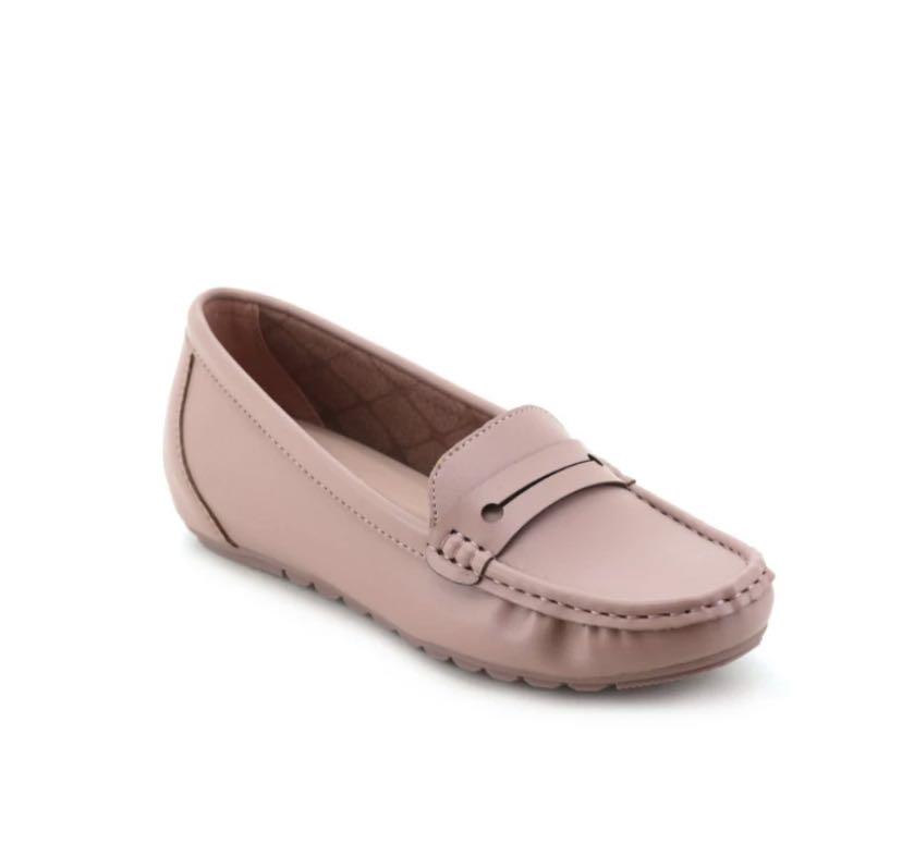 Bata hotsell loafers women