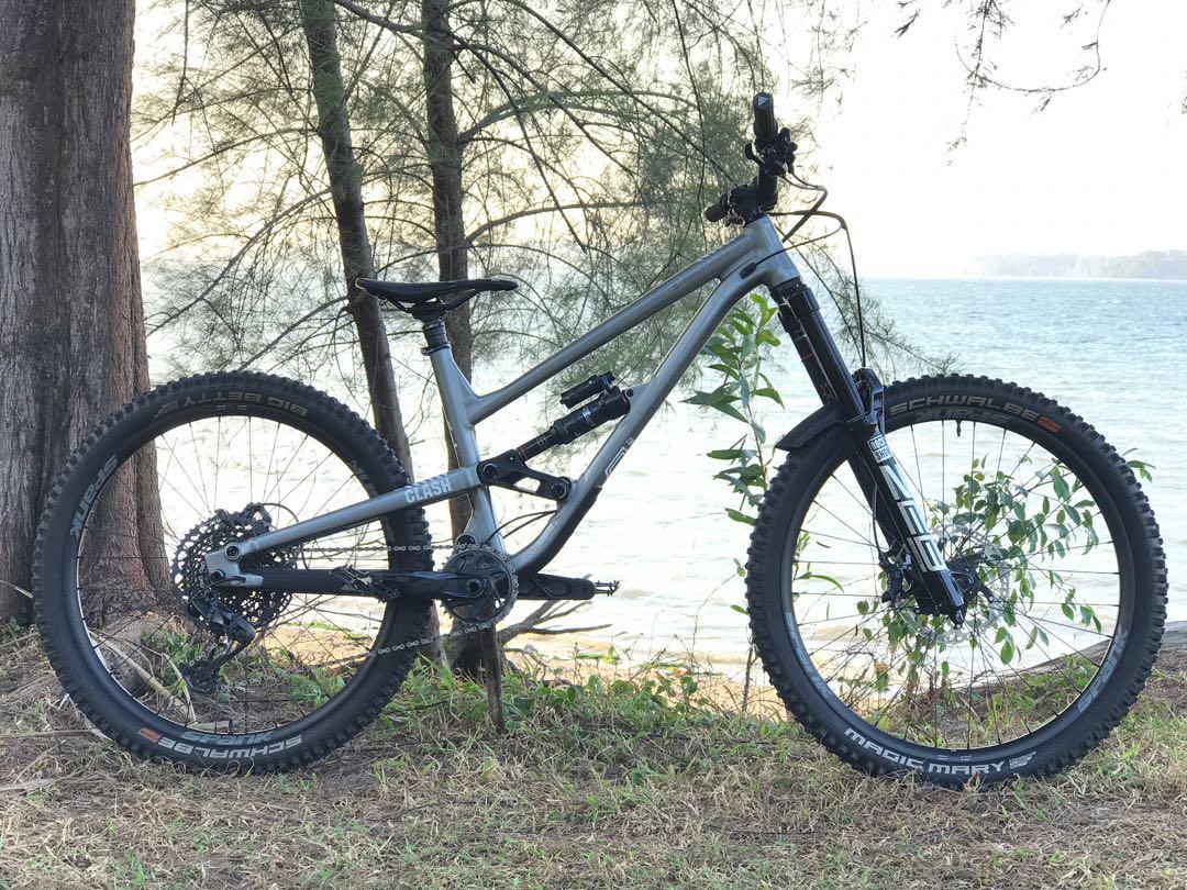 Commencal clash 2021 race 2025
