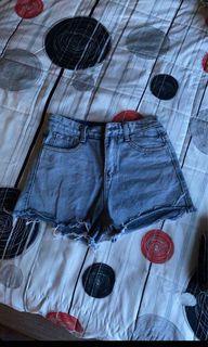 (Category: ) located in . Submitted by thrsbrndtts (Listing ID 1113764865, Image 1). Description: .