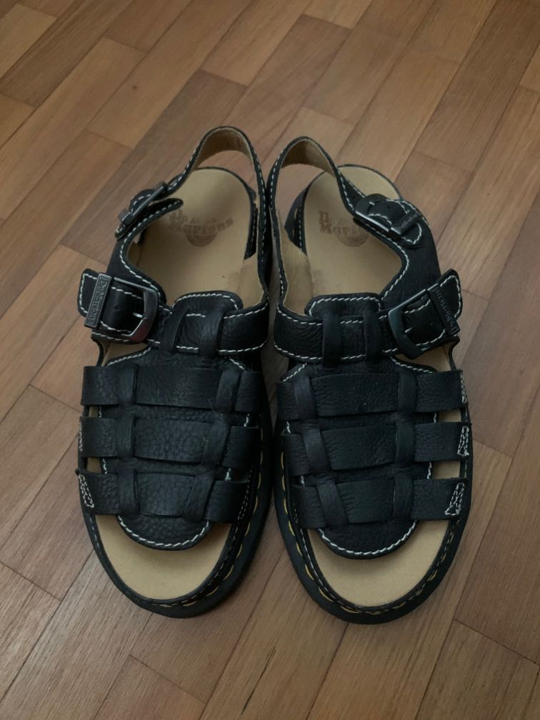 Dr Martens Archive Black Grizzly Men Sandal Men s Fashion