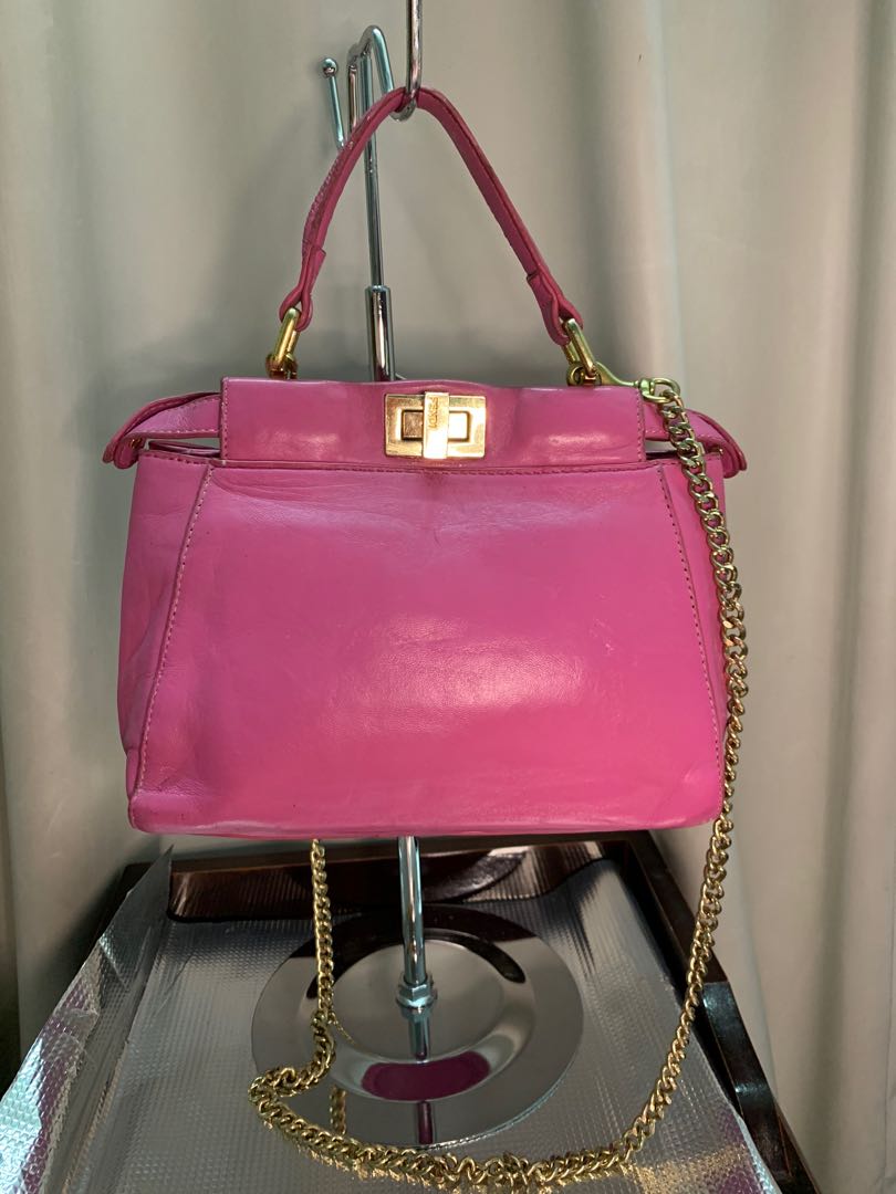 harga fendi peekaboo