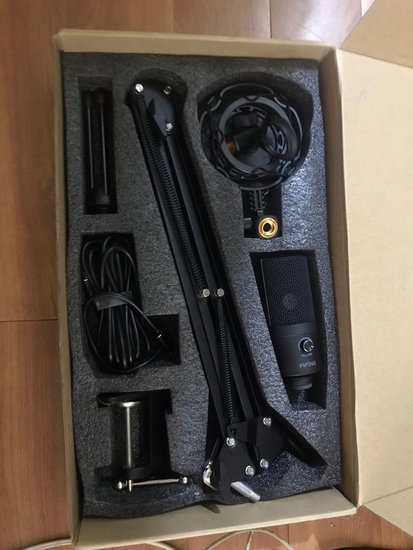 Fifine T669 condenser mic ( Complete set with , Foam, Mic mount, and ...