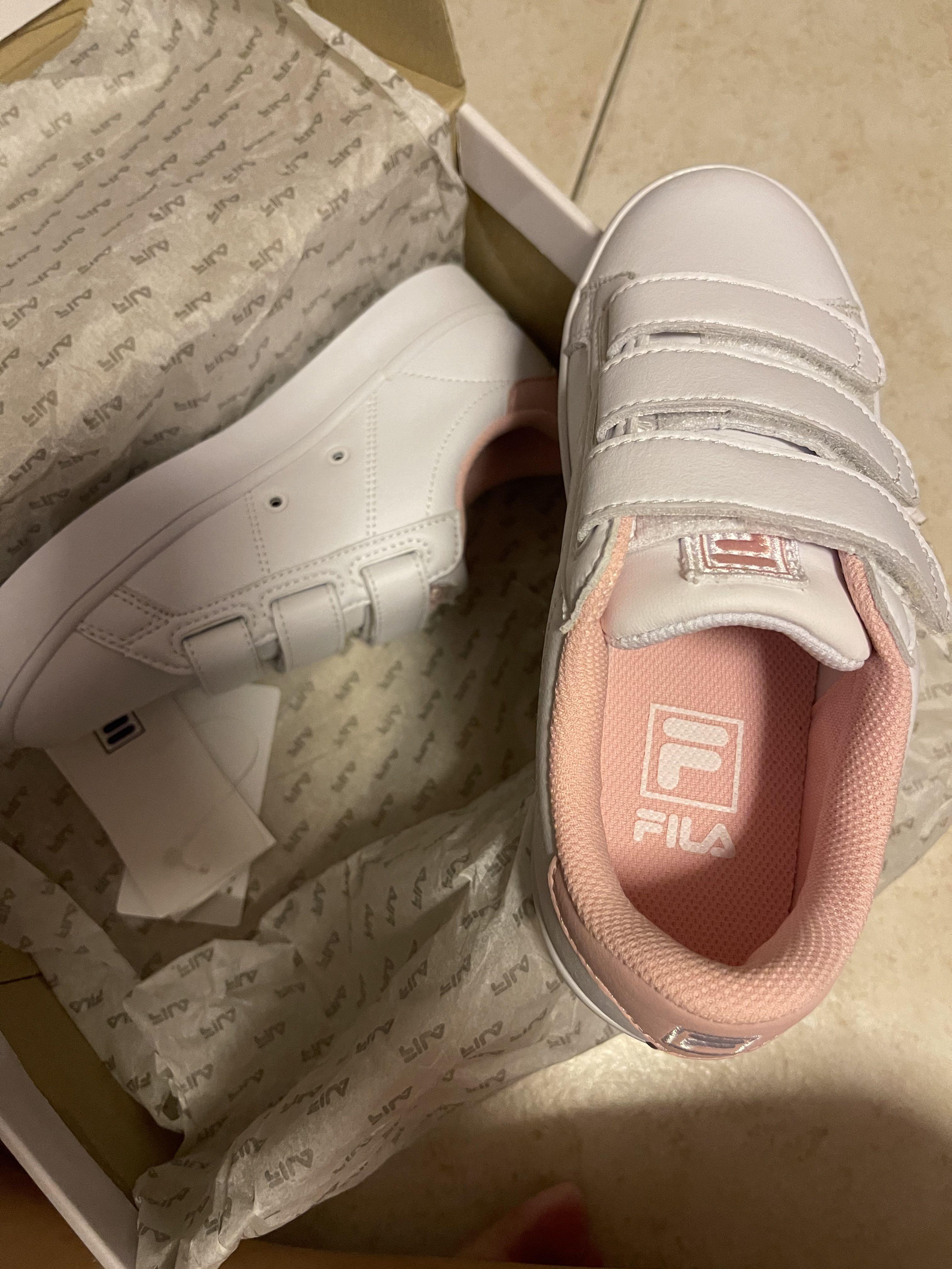 Fila court sales deluxe velcro