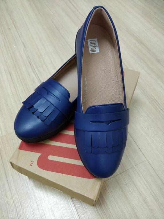 Fitflop store navy loafers