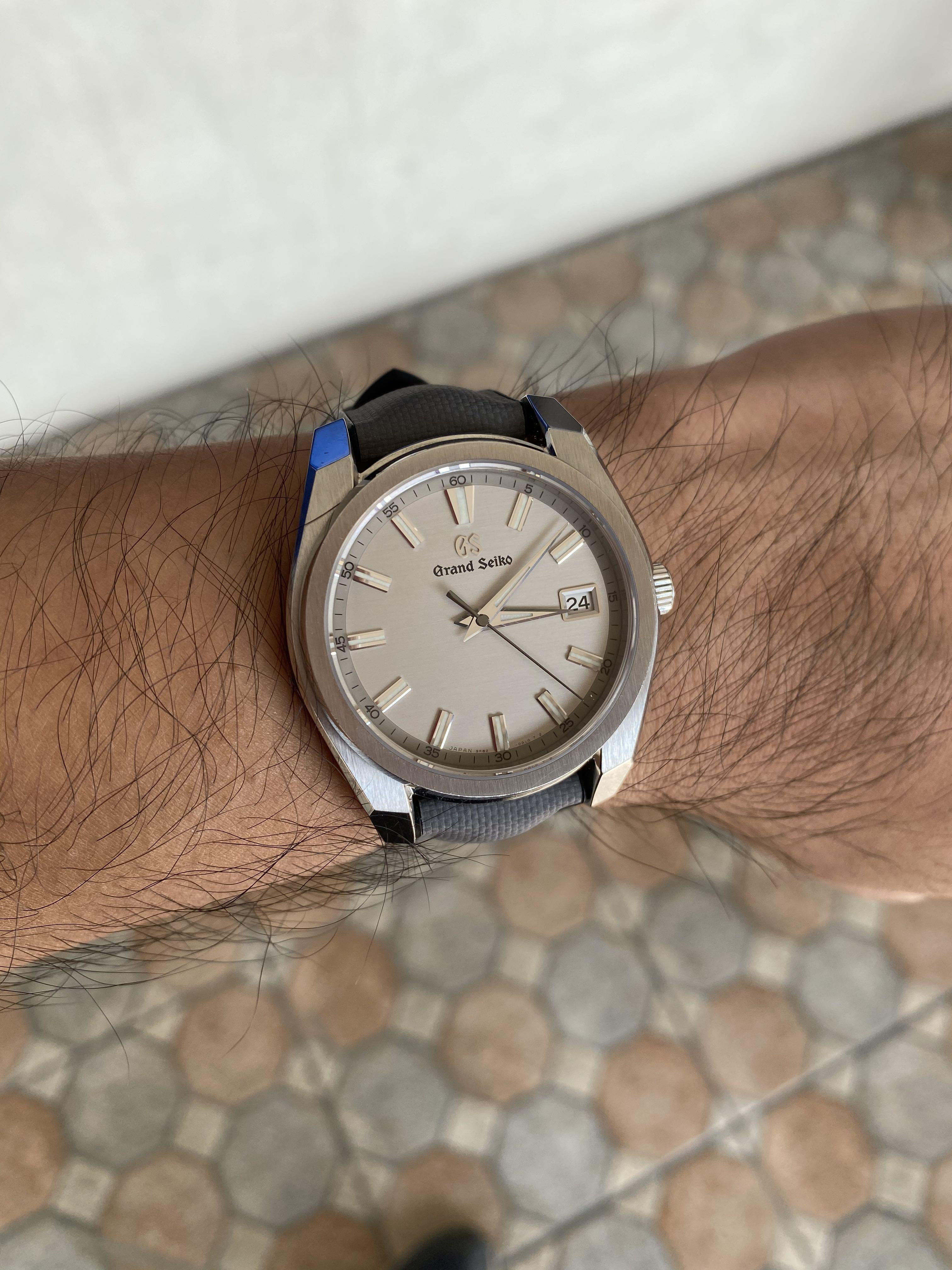 Grand Seiko SBGV 245 Rare Discontinued Model, Luxury, Watches on Carousell