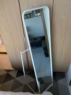 (Category: ) located in . Submitted by brit1990 (Listing ID 1113863599, Image 1). Description: .