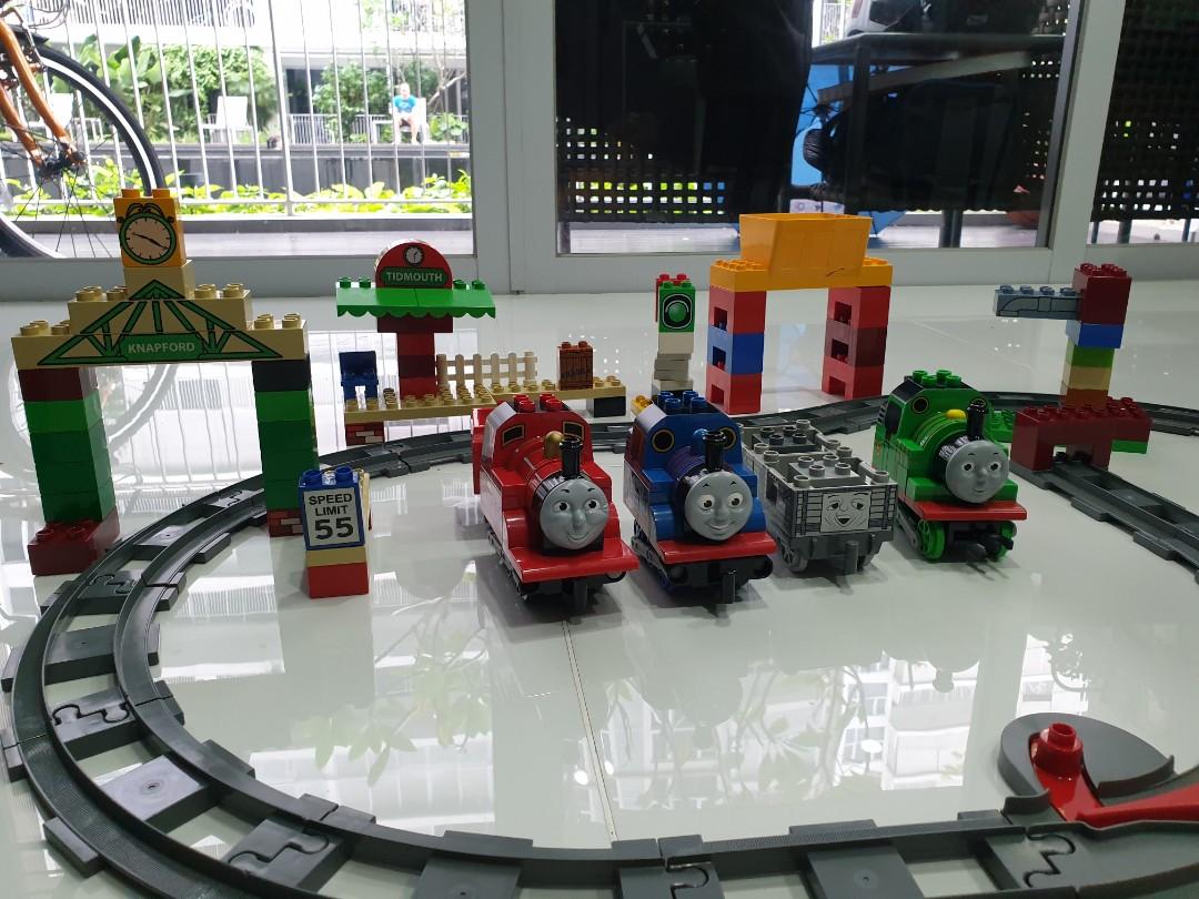 Thomas duplo discount train set