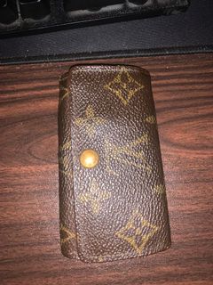 (Category: ) located in . Submitted by nikeman03 (Listing ID 1113833405, Image 1). Description: .