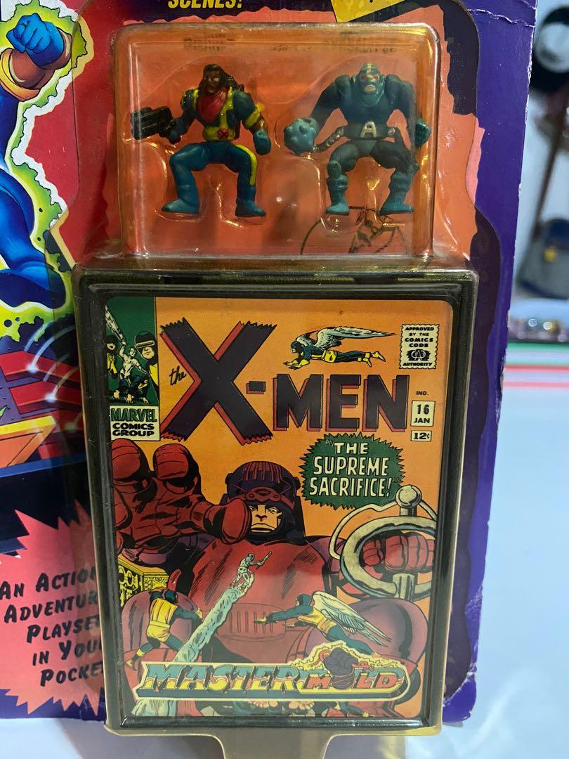 Marvel Comics Xmen Pocket Comics (Master Mold Playset) / Toy Biz
