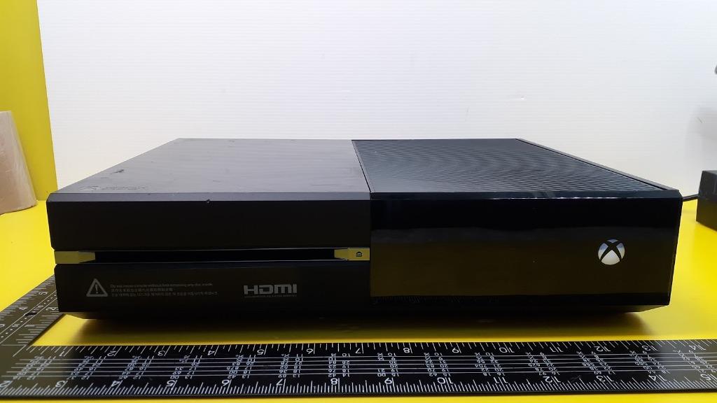 Xbox one model 1540 store