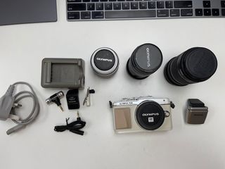 （分類：）位於 。 由 ALYU828 提交（商品編號 1113765157，圖片 1）。簡介： 。