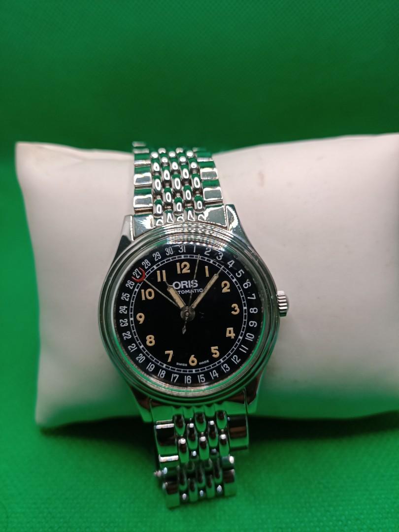 oris automatic pointer date (Category: Watches) located in Singapore. Submitted by vintagecollector_sg (Listing ID 1113891479, Image 1). Description: Oris automatic pointer date.