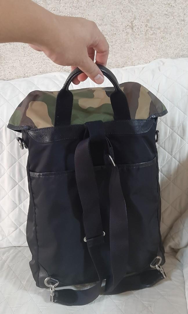 Orobianco backpack 2in1 (Category: Luxury Bags & Wallets) located in Manila. Submitted by choqee21 (Listing ID 1113831705, Image 3). Description: like new. never nagamit at nasa taguan lang made in italy pang flex nyo guys.