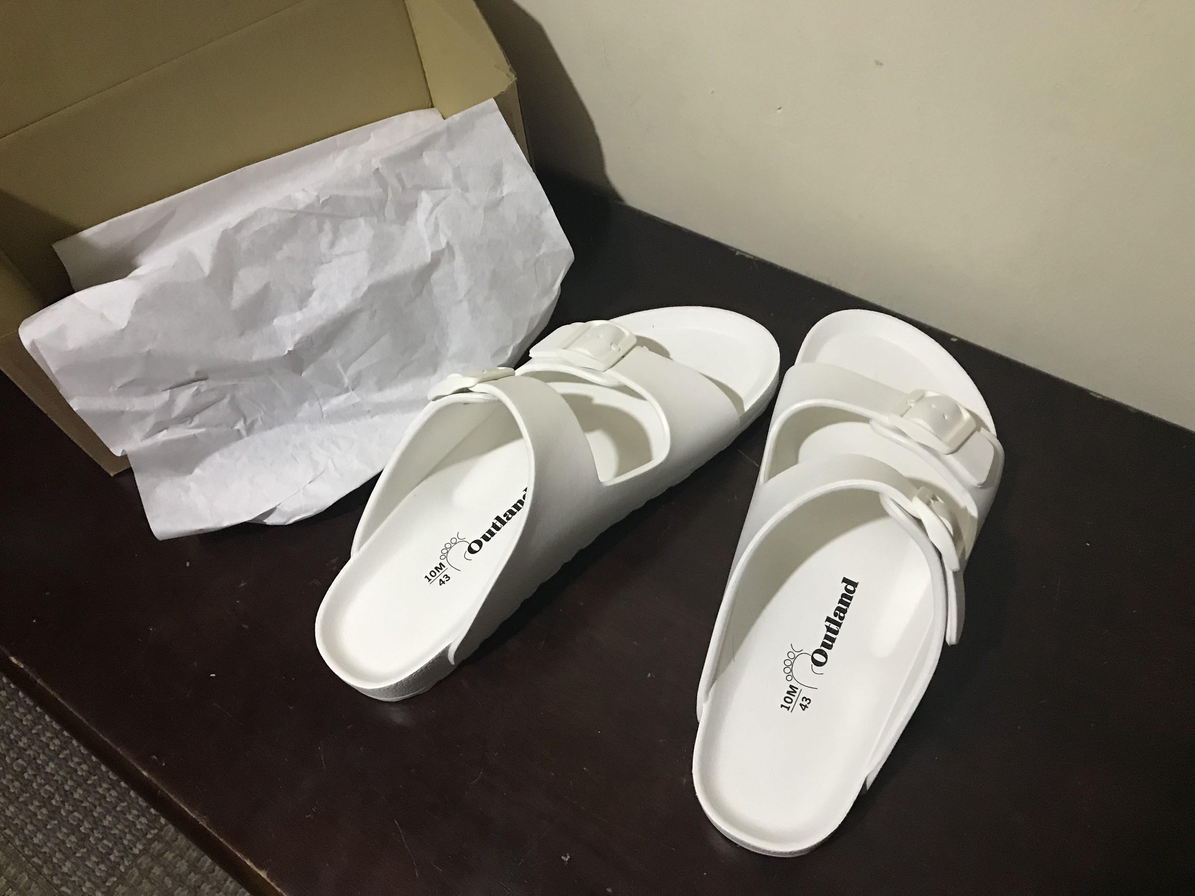 Outland slippers on sale white
