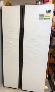 (Category: ) located in . Submitted by bakersgadget (Listing ID 1113743861, Image 1). Description: .