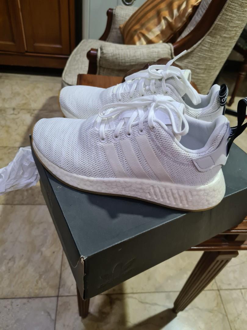 Sepatu Adidas NMD R2 W Fesyen Wanita Sepatu di Carousell