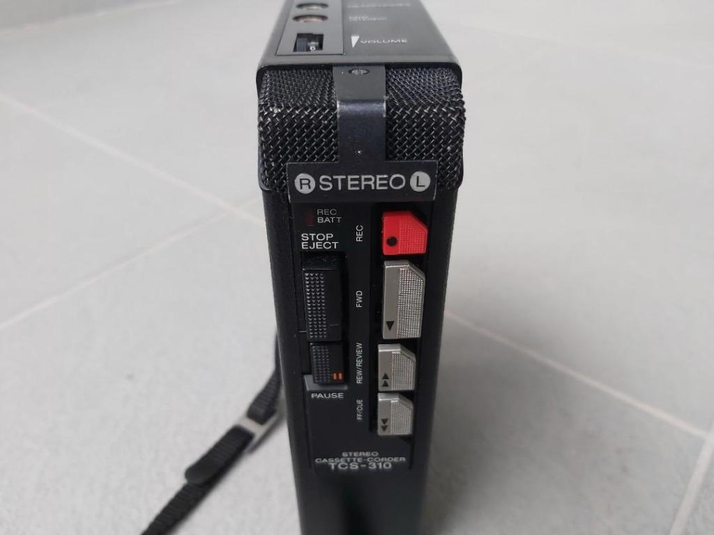 Sony TCS-310 walkman kassette player cassette 機卡式機磁帶機錄音機