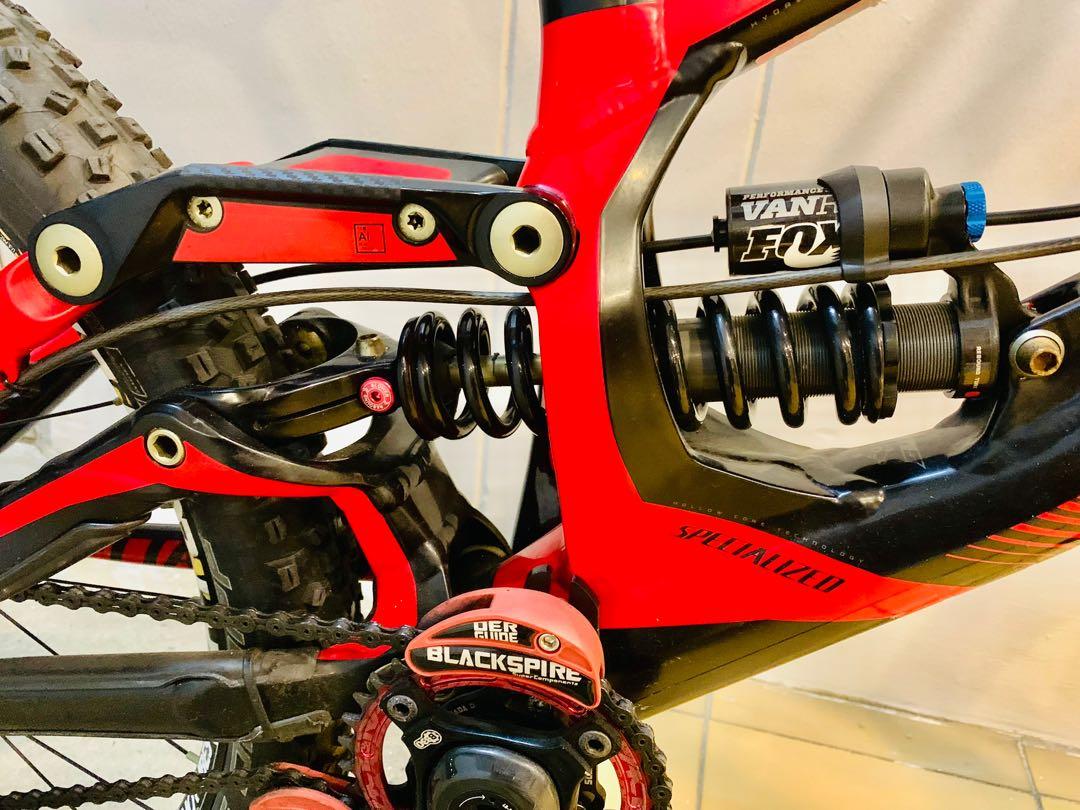 Specialized demo store eight