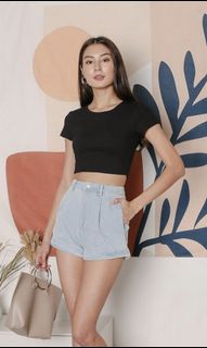 (Category: ) located in . Submitted by k8closet (Listing ID 1113886633, Image 1). Description: .