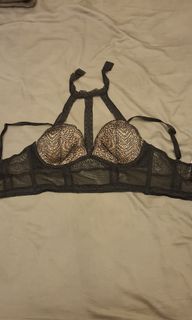 (Category: ) located in . Submitted by na_1203 (Listing ID 1113898805, Image 1). Description: .