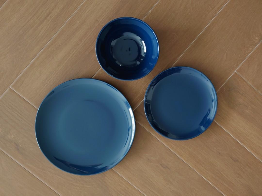 24 piece Ikea fargrik dinnerware set (Navy Blue), Furniture & Home