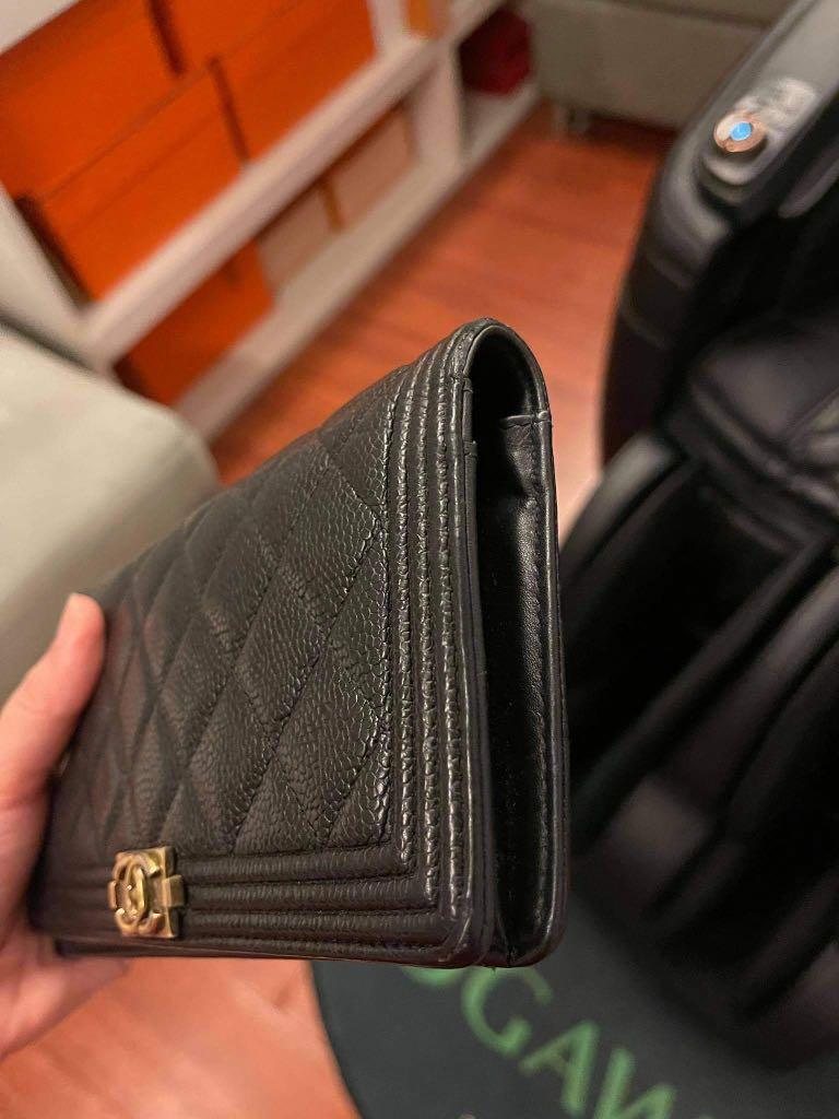 Authentic Chanel Caviar Leboy Bifold Long Wallet, Luxury, Bags & Wallets on  Carousell