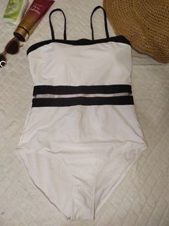 (Category: ) located in . Submitted by hello.yce (Listing ID 1114089083, Image 1). Description: .