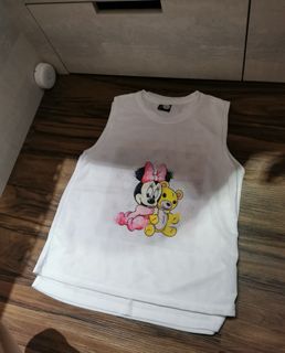 (Category: ) located in . Submitted by vipcloset (Listing ID 1109712750, Image 1). Description: .