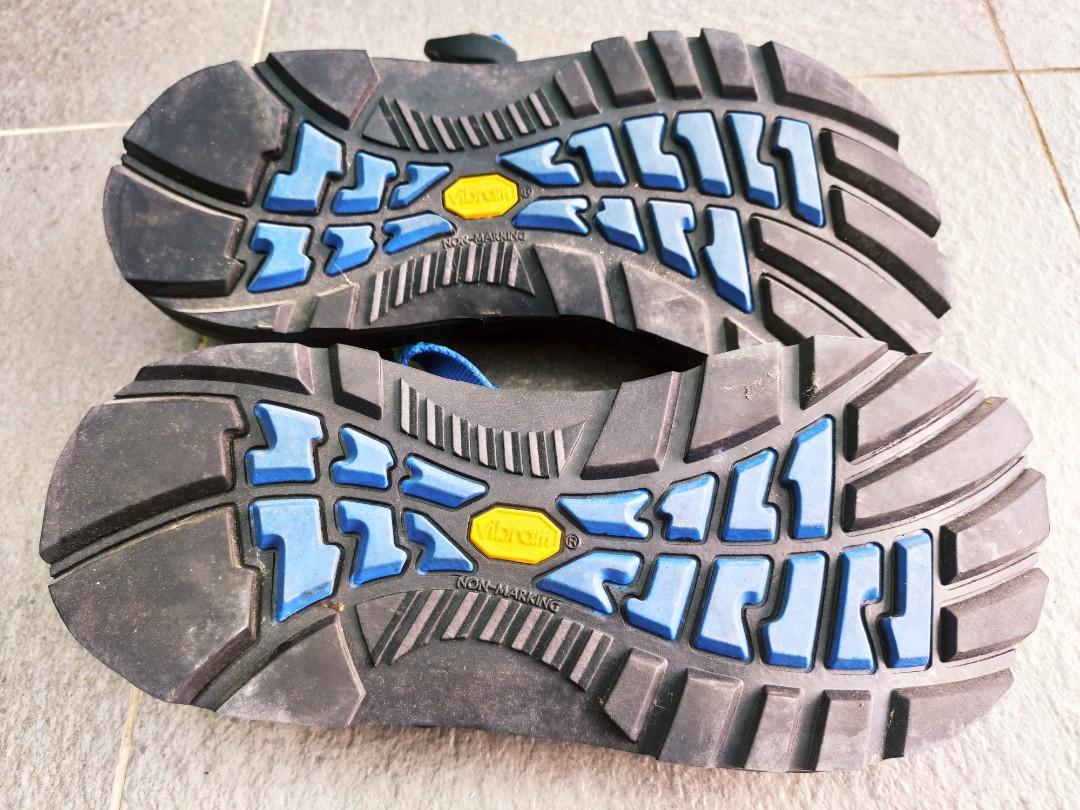Chaco vibram sole womens sale