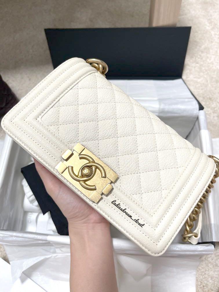 Cream chanel boy bag deals