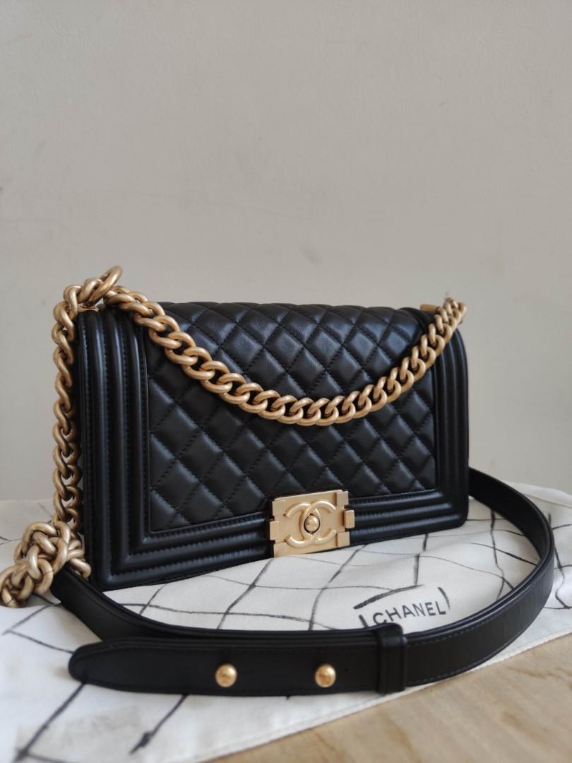 Chanel boy sale preloved