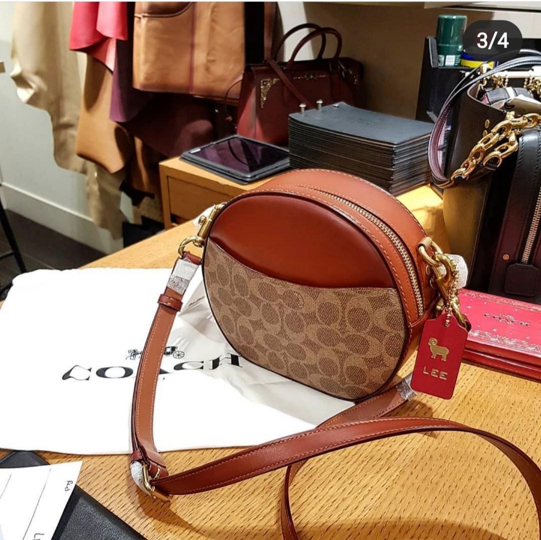 Coach Canteen Crossbody In Signature Canvas