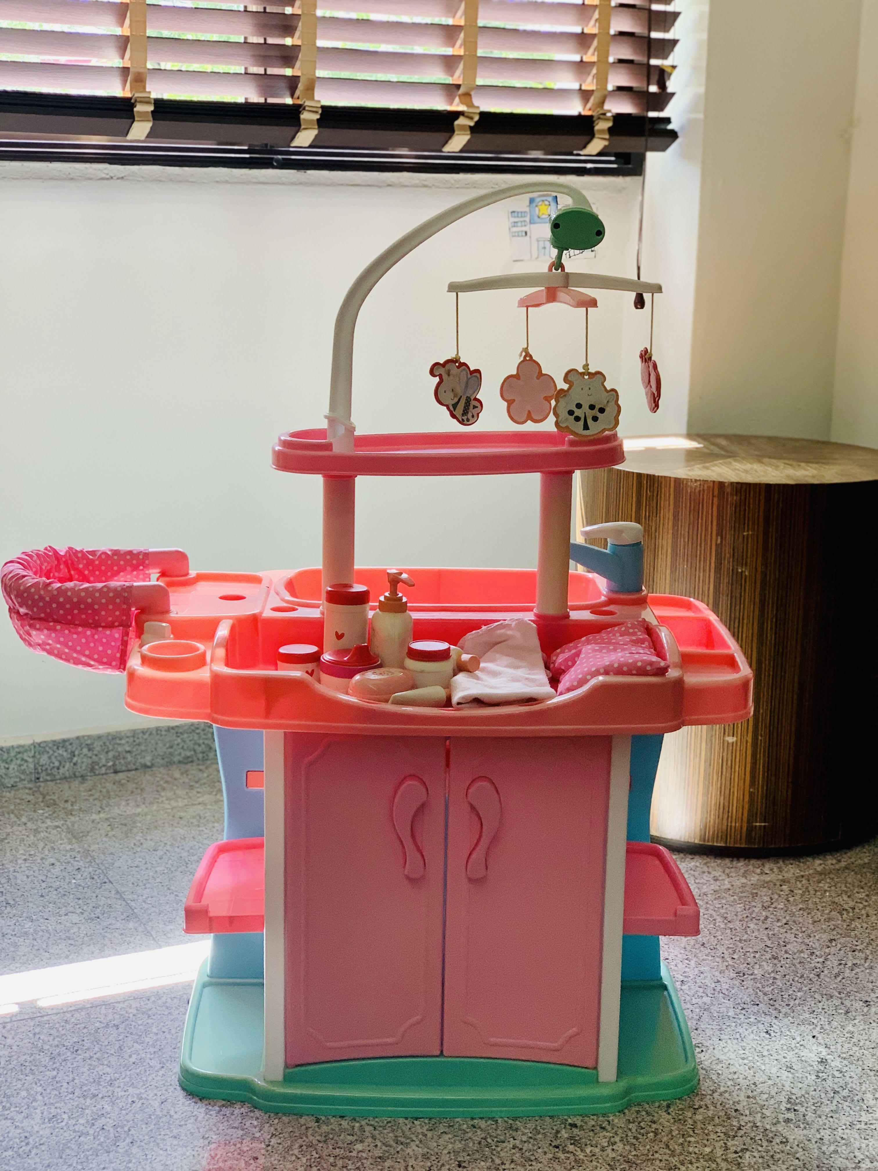 Elc dolls shop changing station