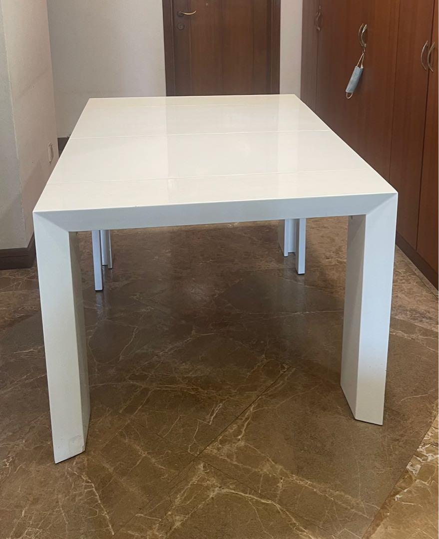 Extendable Laminated Compressed Wood Dining Table, Furniture & Home