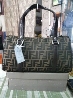 (Category: ) located in . Submitted by memj_closet (Listing ID 1113999227, Image 1). Description: .