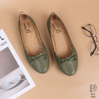 (Kategori: ) berada di . Dikirim oleh nonlilo (ID iklan 1114061783, Gambar 1). Deskripsi: .