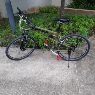 (Category: ) located in . Submitted by aerosignal (Listing ID 1113969090, Image 1). Description: .