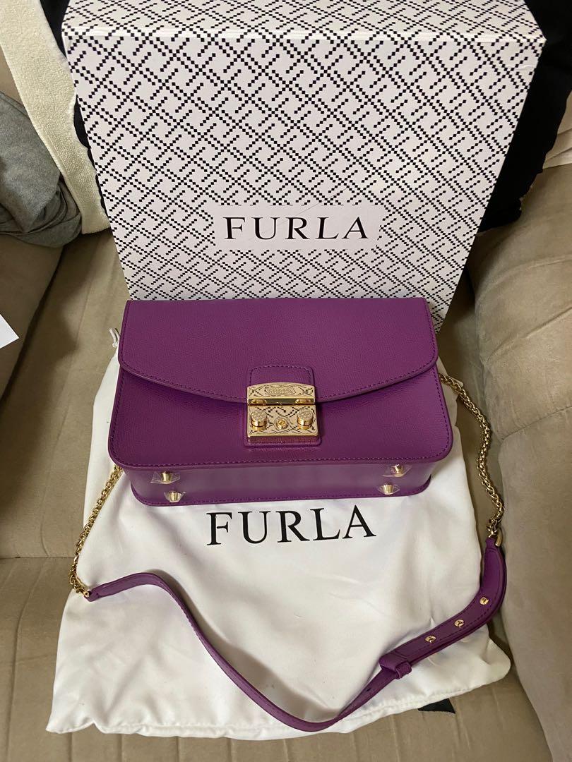 Furla purple sling bag L size like new condition