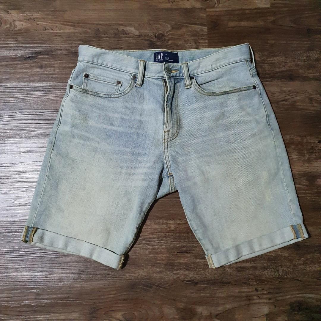 Gap slim clearance fit shorts