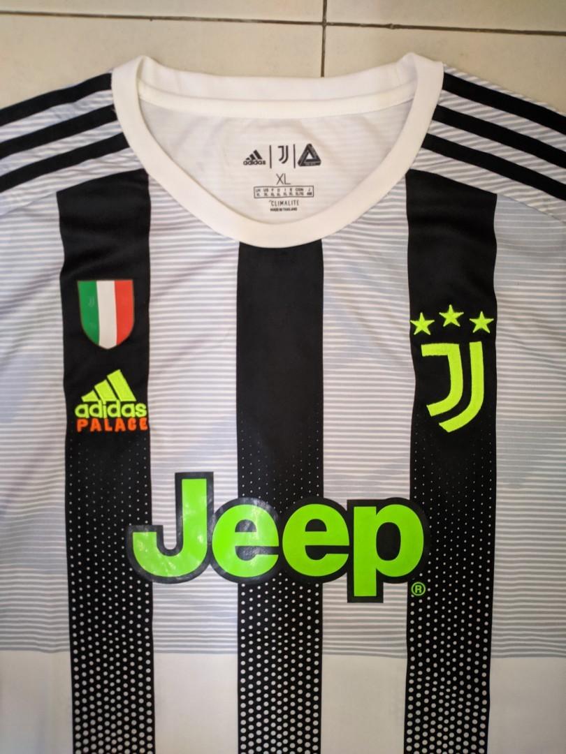juventus x palace 19 20 ronaldo nameset Men s Fashion Activewear