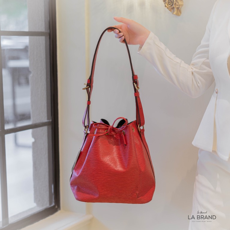 Louis vuitton noe red 2025