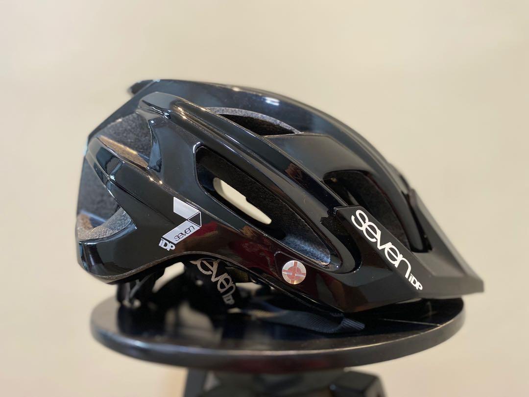 Mountain Bike Helmet 7idp M4 Sports Equipment Bicycles Parts Parts Accessories on Carousell