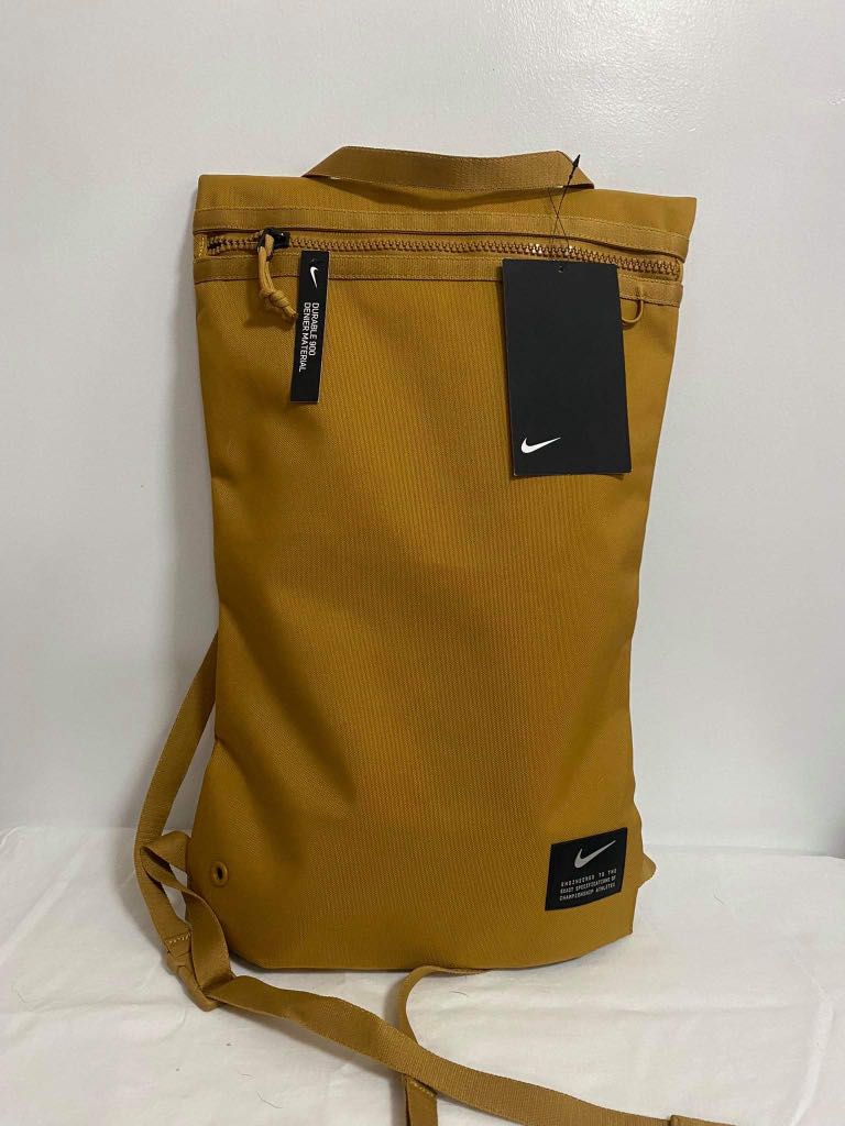 Nike slim backpack discount
